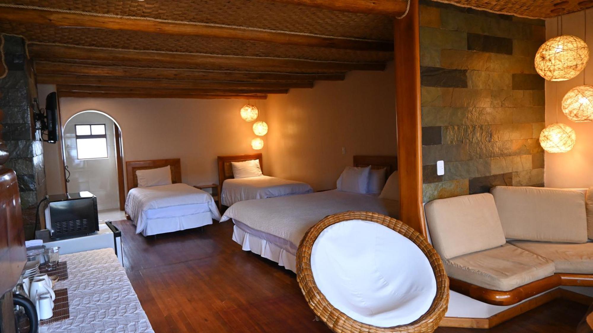Hosteria Cabanas Del Lago Отавало Екстер'єр фото